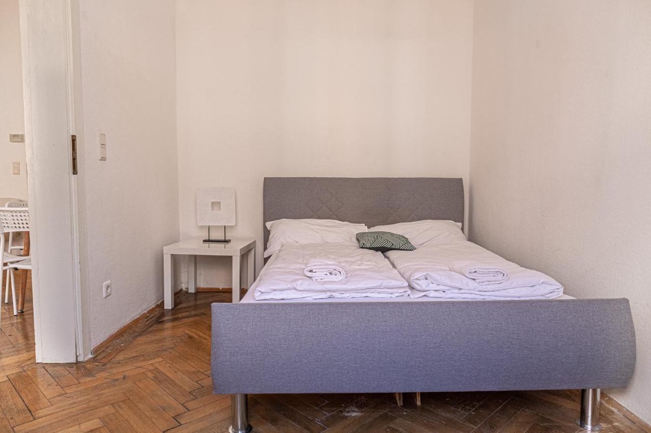 Peerles 2Br Apt. Perfectly Situated&Well Connected Apartment Wina Bagian luar foto