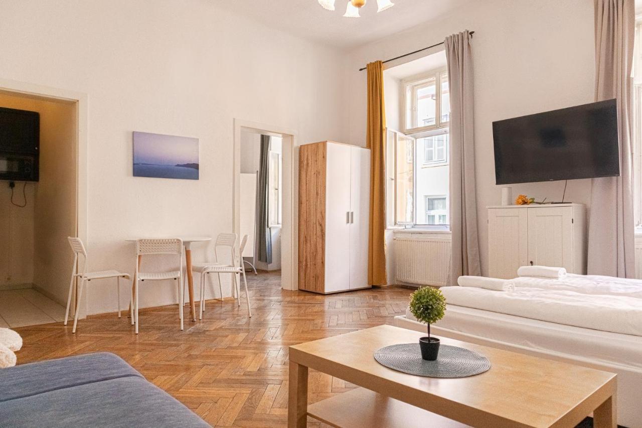 Peerles 2Br Apt. Perfectly Situated&Well Connected Apartment Wina Bagian luar foto